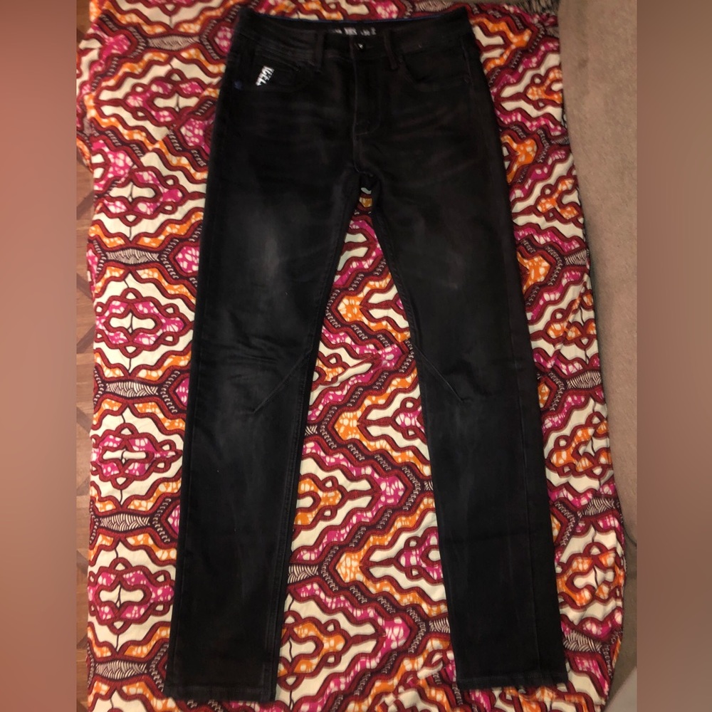 Gray skinny jeans